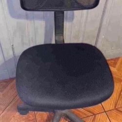 Office Chairs 