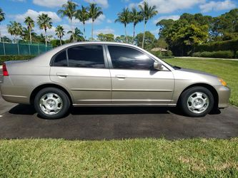 HONDA CIVIC HYBRID RUNS PERFECT