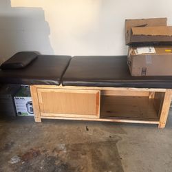 Wooden Massage Table with Cushion