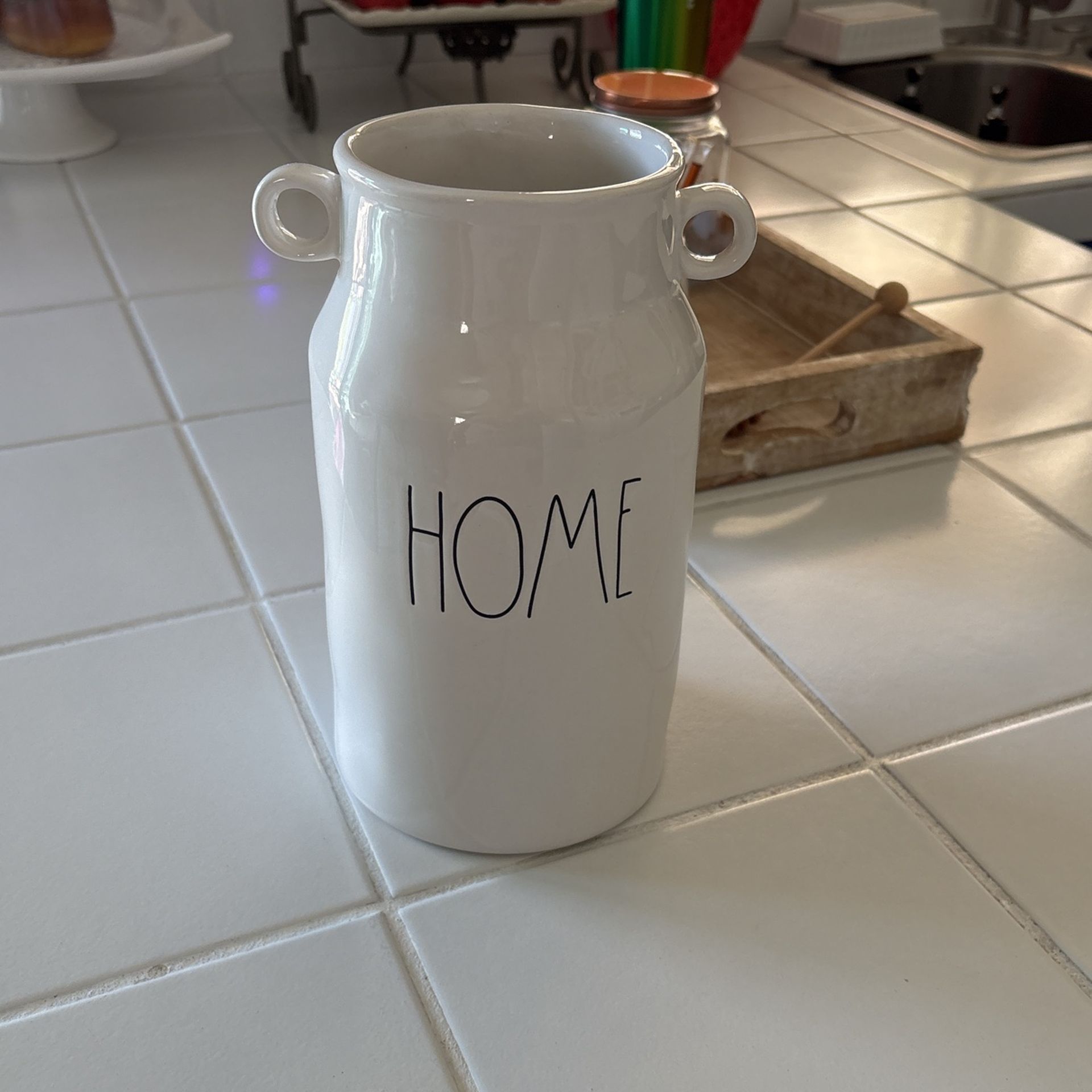 RAE Dunn Flower Vase 