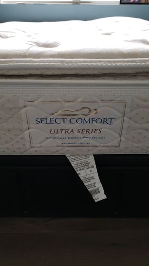 Select Comfort Queen Mattress Boxspring For Sale In San Antonio