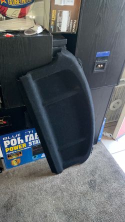 BMW i3 cargo cover