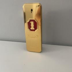 1 Million Royal mens cologne 