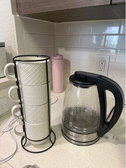Mug set and electric kettle
