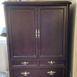 Armoire