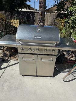 Este BBQ