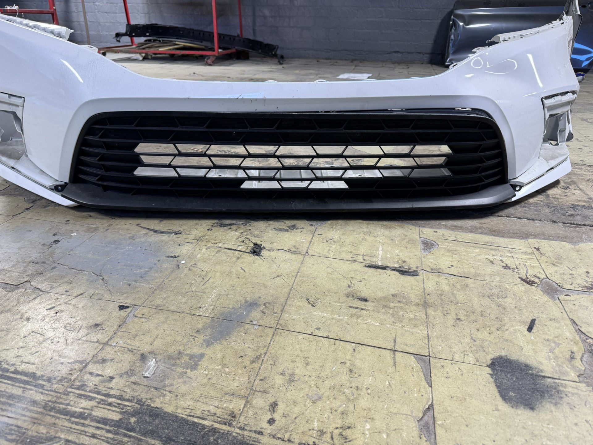 2022-2023 HONDA CIVIC FRONT LOWER BUMPER GRILLE OEM 71151-T21