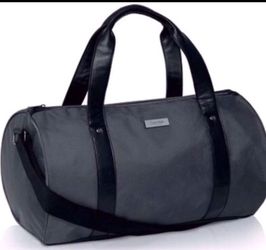 calvin klein duffle bag brand new