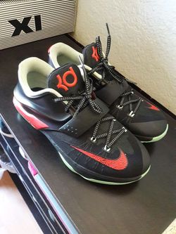 Brand new KD's 7y
