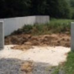 Partially Composted Horse Manure- FREE and FREE Delivery