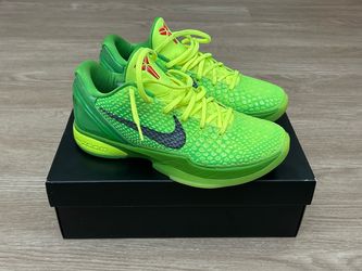 Kobe VI Protro Grinch  size 9.5 used