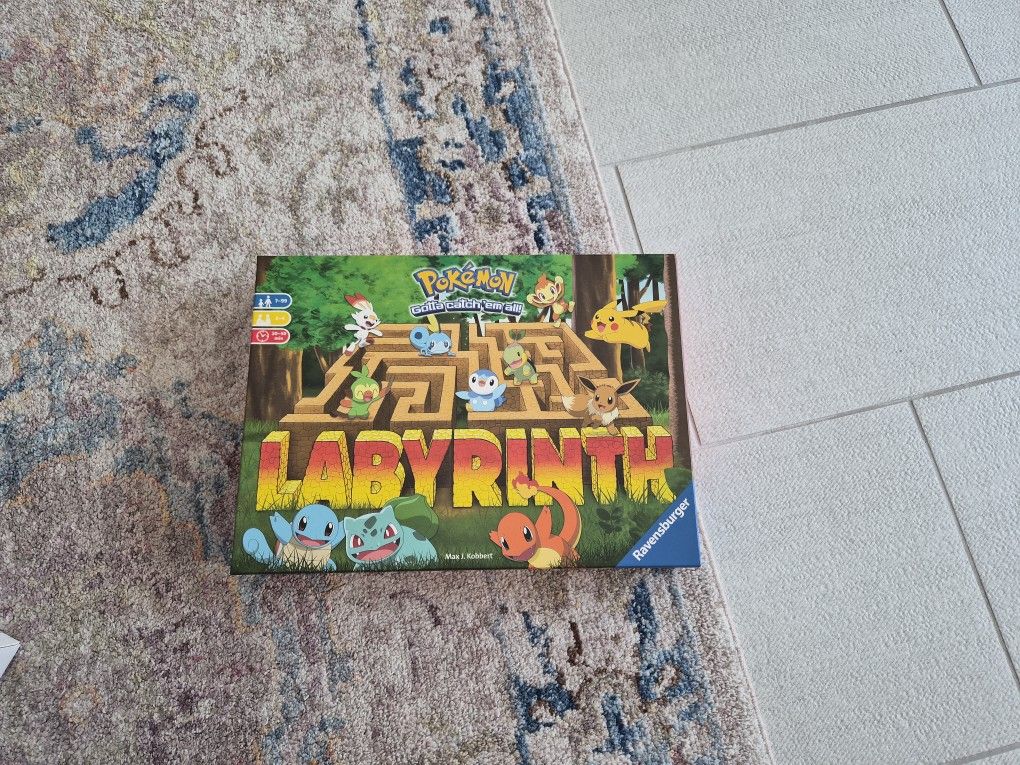 Ravensburger Game Labyrinth Pokémon Edition Child's Play Board Game.