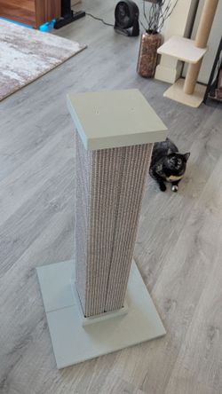 Tall Cat Scratching Post Tower