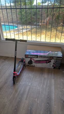 Razor scooter