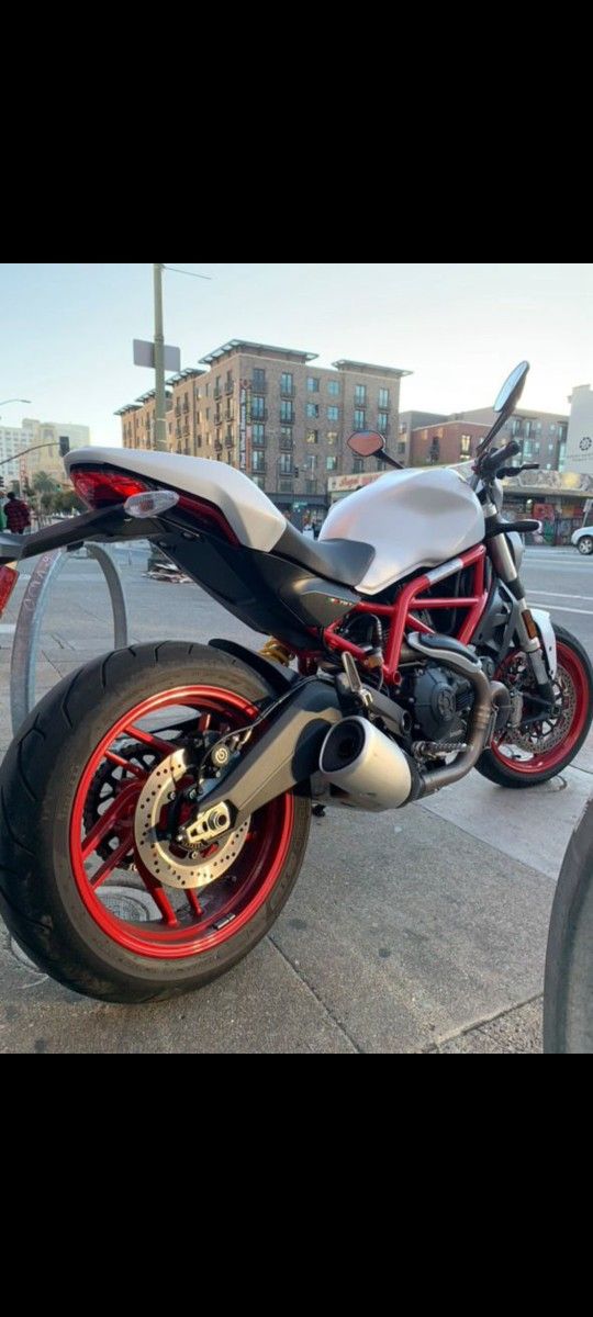 2020 Ducati Monster 797 Motorcycle Less than 10k Miles