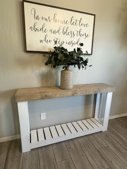 Entry Way Table