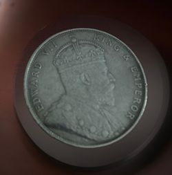 1907 Straits Settlement British Malaysia .900 Silver One Dollar Edward VII King