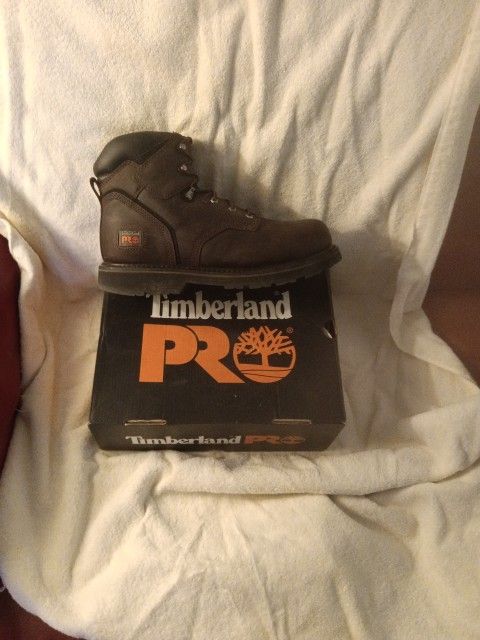 Timberland Steel Boot 12 Wide. $ 99.99
