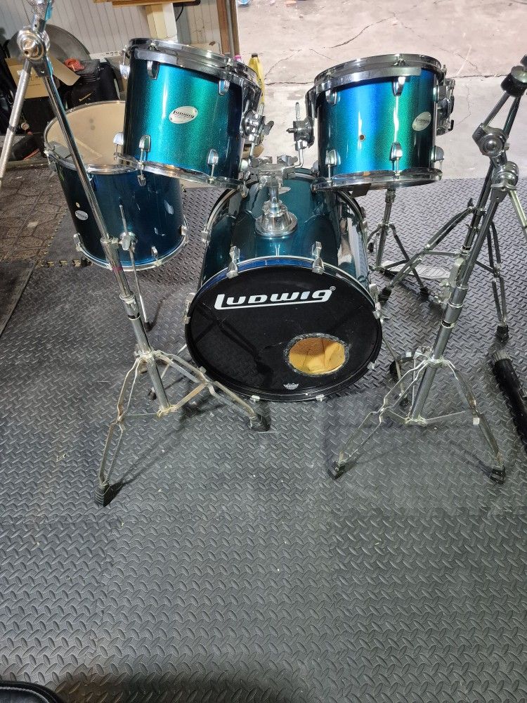 Ludwig Drum Set 