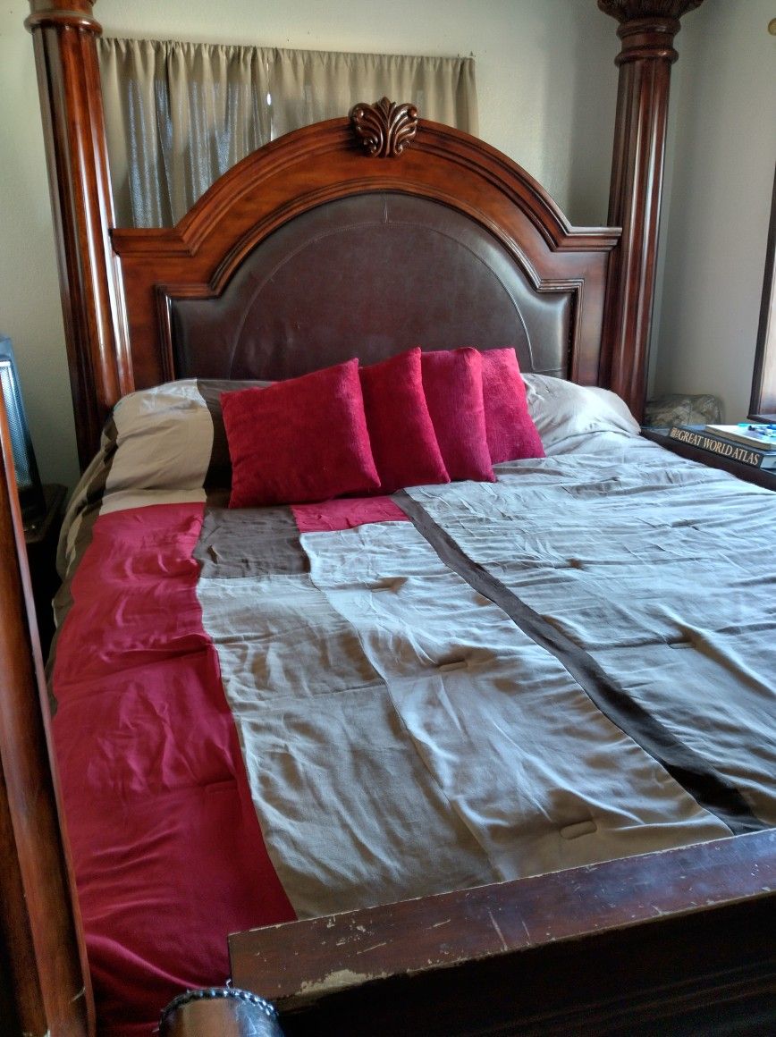 4 Post King Size Bed