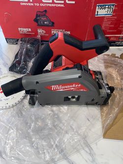 Milwaukee M18 fuel 6-1/2” plunge track saw