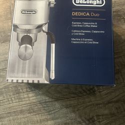 DeLonghi Coffee Machine 