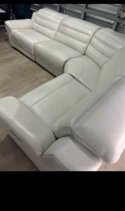 SECTIONAL GENUINE LEATHER RECLINER ELECTRIC WHITE COLOR.. DELIVERY SERVICE AVAILABLE 🚚💥💥