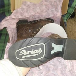 Brand New ARIAT Woman's Boots
