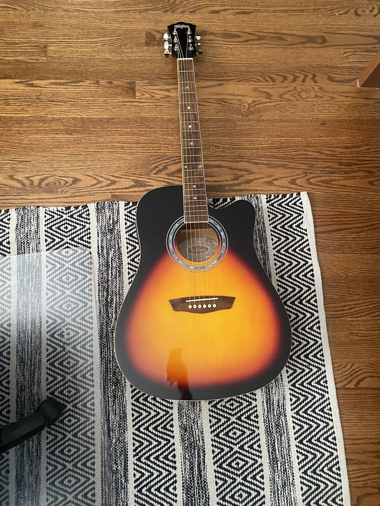 Washburn Wa90cr Acoustic Guitar With Case