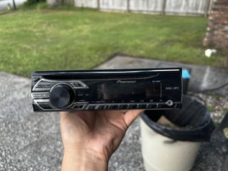 Pioneer Radio