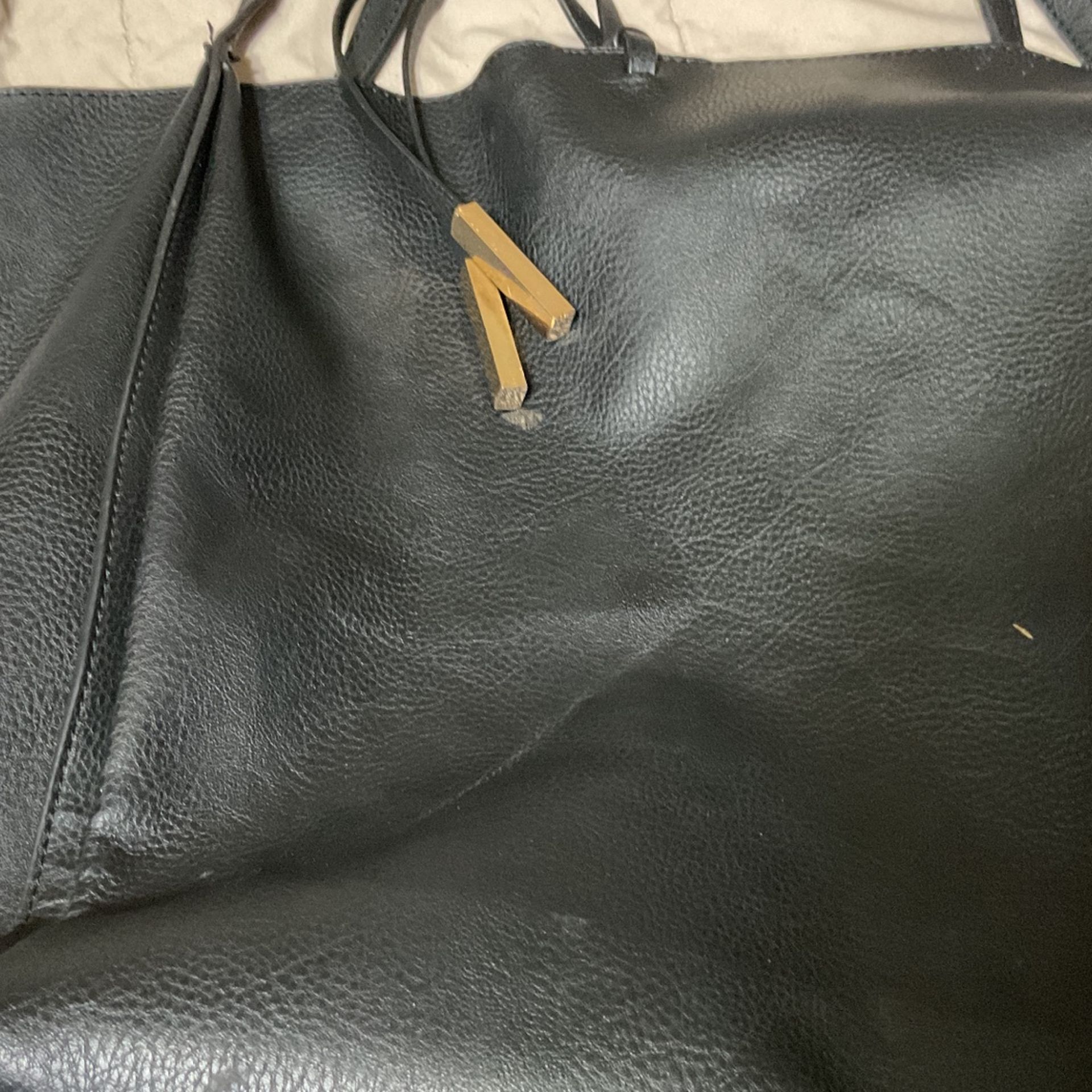 Large Tote Purse for Sale in San Antonio, TX - OfferUp