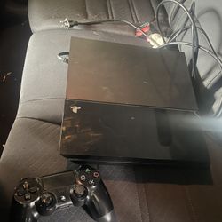 PS4 Console 