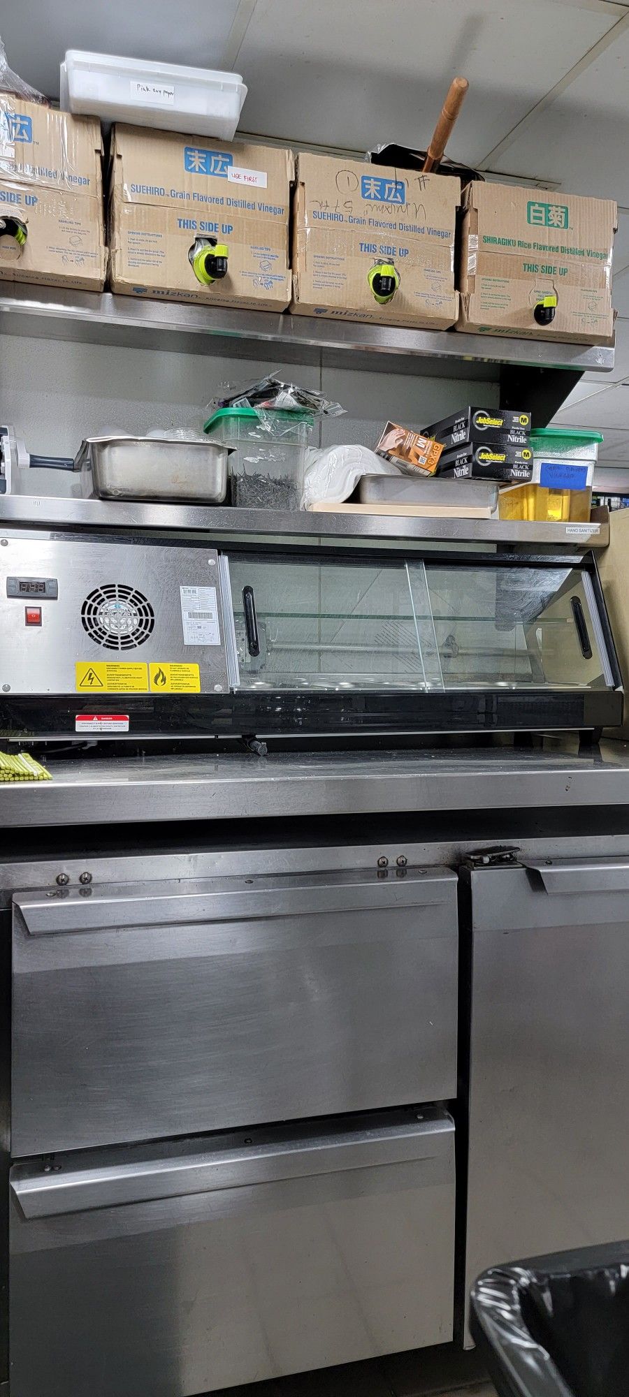 Omcan Refrigerated Sushi Showcase