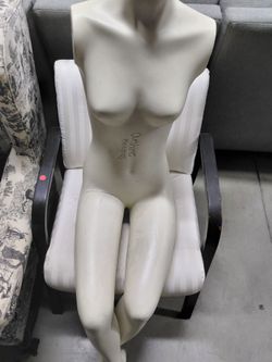 Female Clothing Display Forms – Lot of 4 Hanging Mannequins