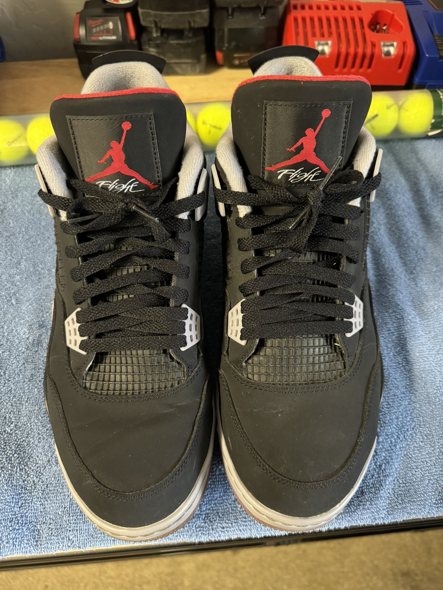 Nike Air Jordan 4 golf shoes black/red