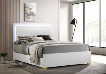 🟢🟢 $299 Modern  Wh Queen Bed Frame  with  LED 🟢🟢