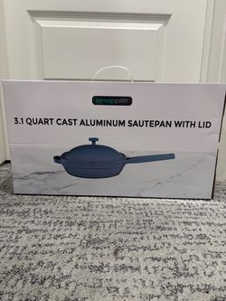 Servappétit 3.1 Quart Cast Aluminum Sautepan with Lid