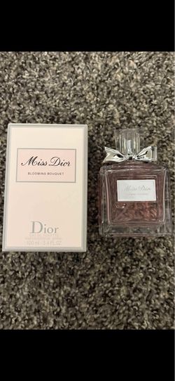 Perfumes de mujer y caballero