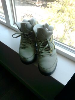 Jordan Pumps