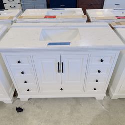 48 in. W x 22 in. D in White Single Bath Vanity with Marble Top in White  $749 