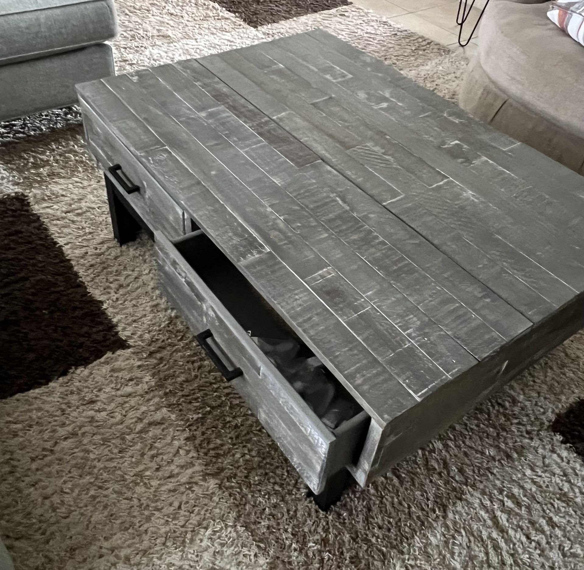 Coffee table with drawers 