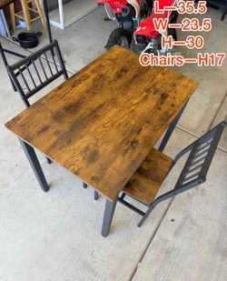 Dining table with 2 chairs