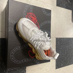 versace chain reaction 