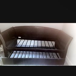 Day Bed With Extra Pull Out Bed 