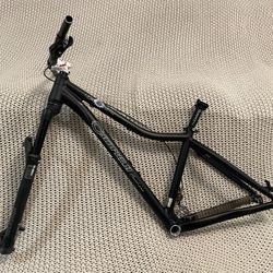 Canfield Yelli Screamy frame 