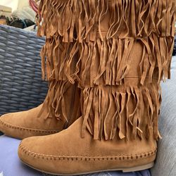 Bamboo Women’s Boots Size 7
