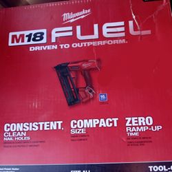 Milwaukee M18 FUEL 18-Volt Lithium-Ion Brushless Cordless Gen II 16-Gauge Angled Finish Nailer 