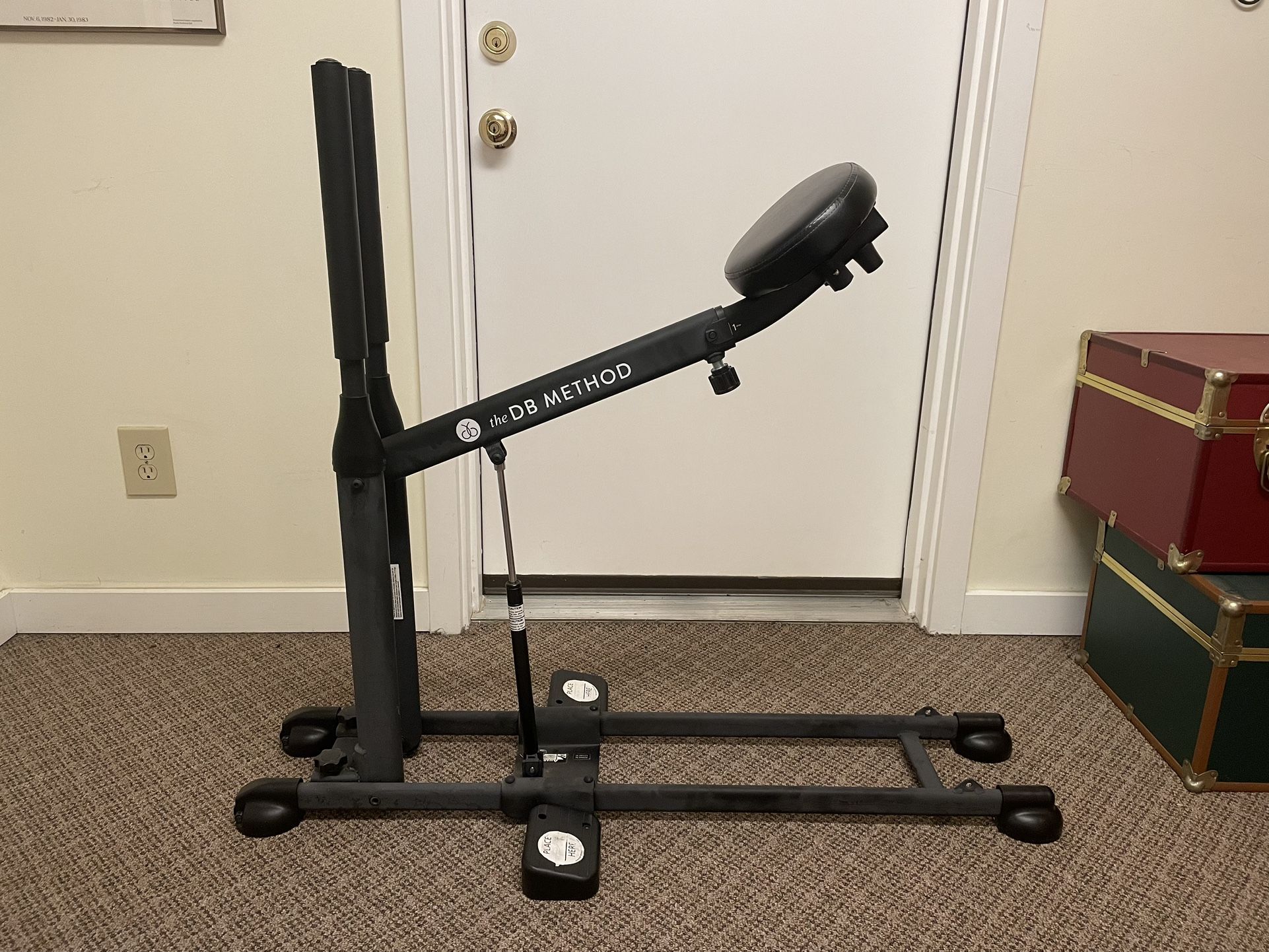 DB Method Squat Machine for Sale in Seattle, WA OfferUp