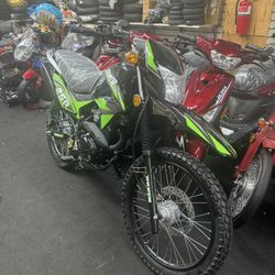 Brand New Raven 250cc Manual Dirt Bike 