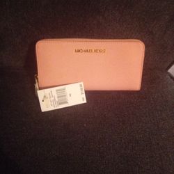 New Purse Michael Kors $50.  OBO